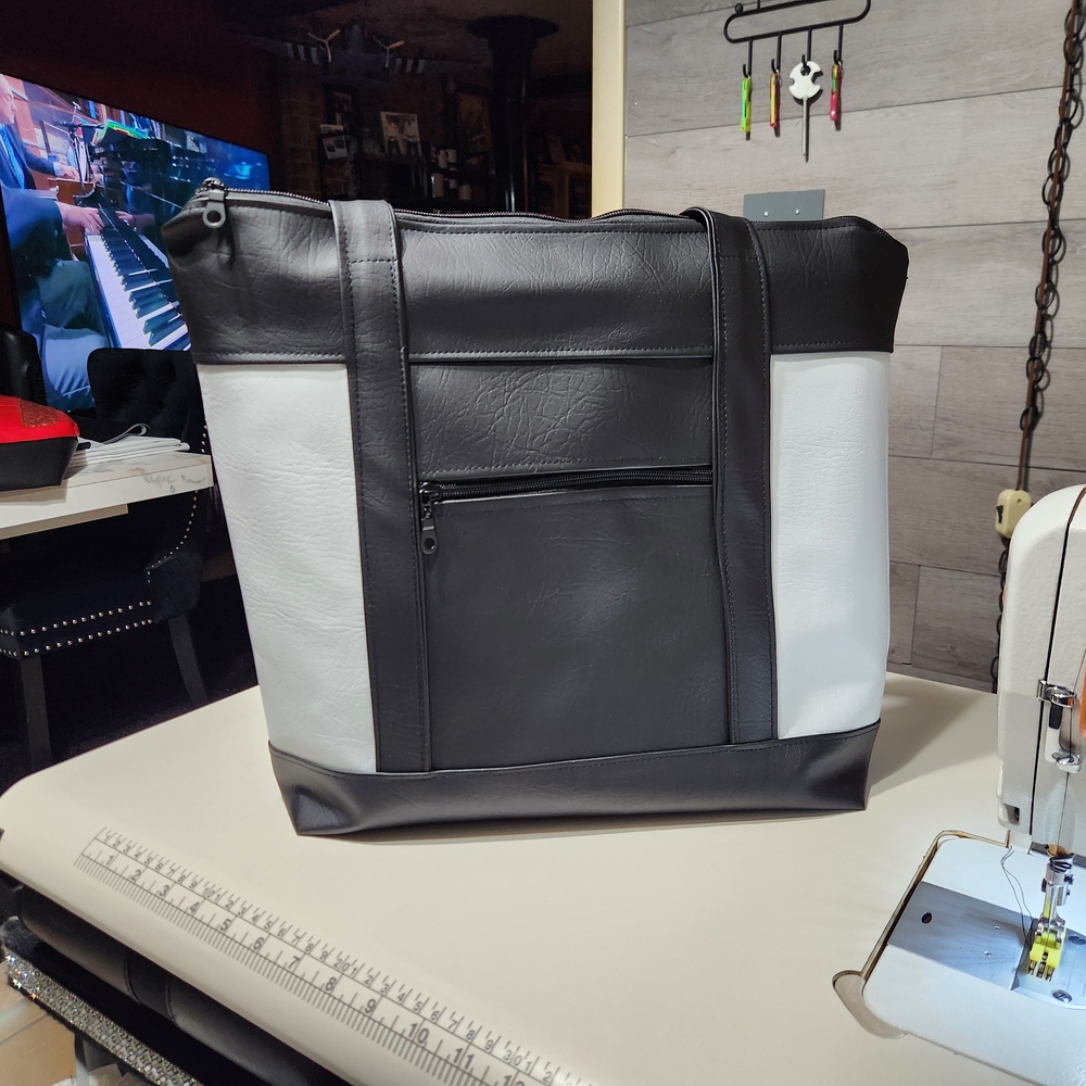 Womens  Black and White Tote Bag - Sleek Two-Tone Carryall